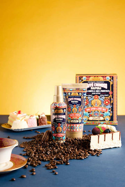 <b>Gift Box with Scented Body Water 150 mL + Moisturizing Body Cream 200 mL</b></br>Gourmand Edition</br><i>Creamy Cofee</i>